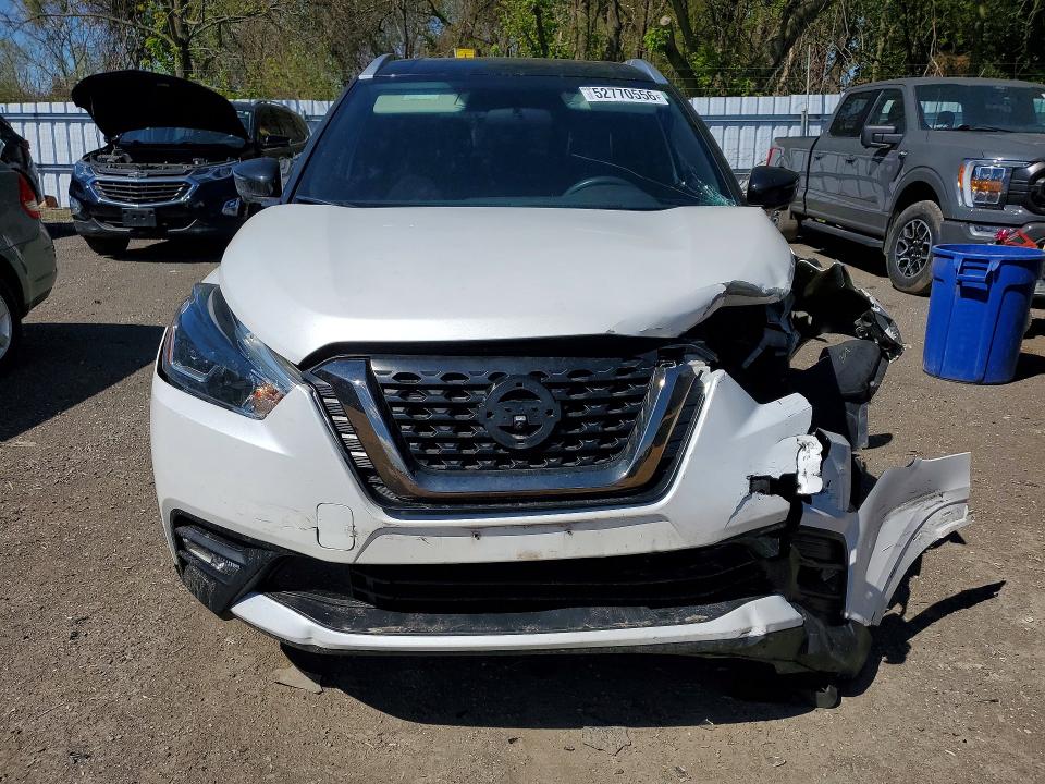52770556 :رقم المزاد ، 3N1CP5CU8KL538250 vin ، 2019 Nissan Kicks مزاد بيع