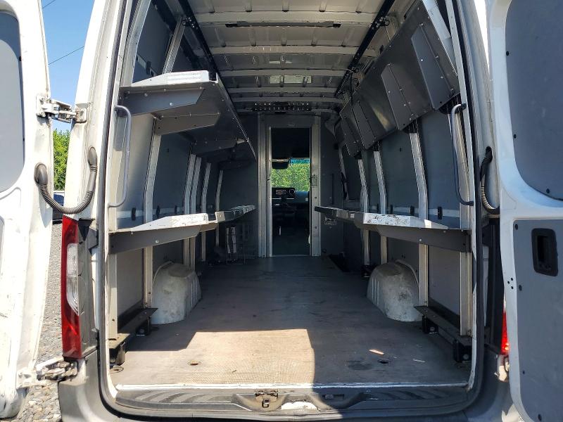54194796 :رقم المزاد ، WD3PF1CD0KP069096 vin ، 2019 Mercedes Benz Sprinter مزاد بيع