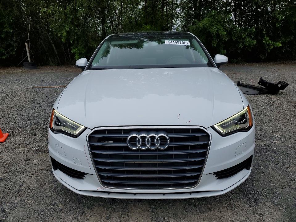 Продаж на аукціоні авто 2015 Audi A3, vin: WAUEFGFF3F1019179, номер лоту: 54448796