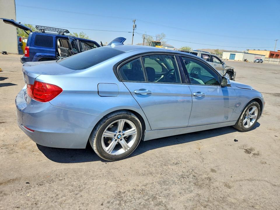 2015 Bmw 320 მანქანა იყიდება აუქციონზე, vin: WBA3B1C51FP831265, აუქციონის ნომერი: 53317366
