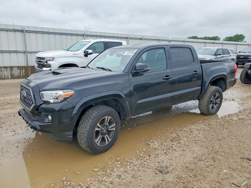 53202056 :رقم المزاد ، 3TMCZ5AN7JM158215 vin ، 2018 Toyota Tacoma مزاد بيع