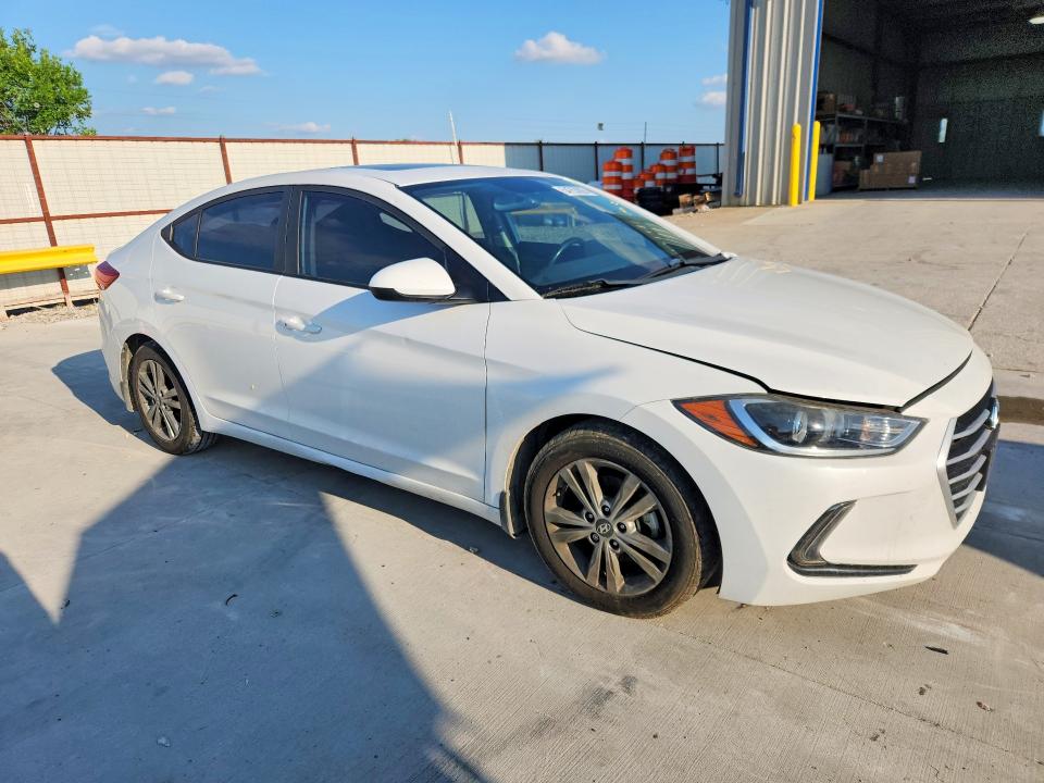 2018 Hyundai Elantra მანქანა იყიდება აუქციონზე, vin: 5NPD84LF2JH306042, აუქციონის ნომერი: 54763026
