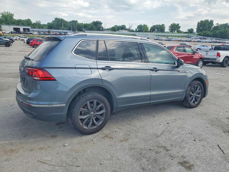 54848196 :رقم المزاد ، 3VV2B7AX5NM129963 vin ، 2022 Volkswagen Tiguan مزاد بيع