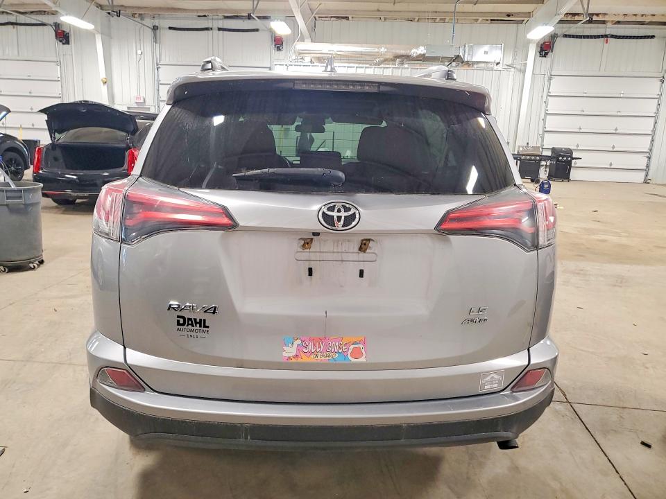 2016 Toyota Rav4 მანქანა იყიდება აუქციონზე, vin: 2T3BFREV7GW416083, აუქციონის ნომერი: 52747566
