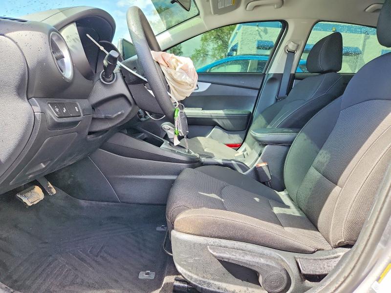 52616166 :رقم المزاد ، 3KPF24AD8RE837595 vin ، 2024 Kia Forte مزاد بيع