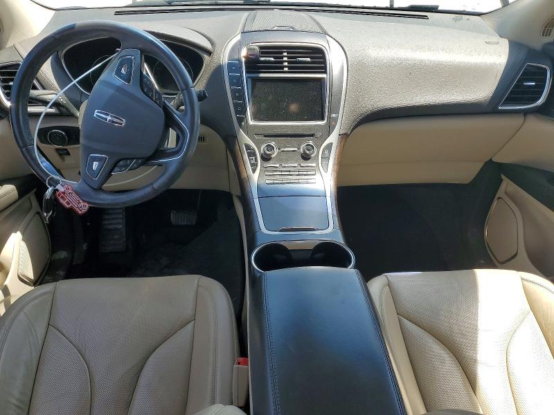 52072116 :رقم المزاد ، 2LMTJ8LR8GBL75064 vin ، 2016 Lincoln Mkx مزاد بيع