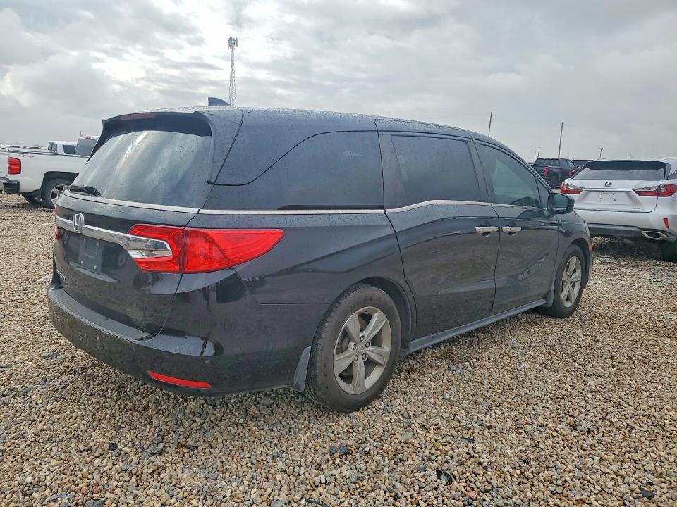 2018 Honda Odyssey მანქანა იყიდება აუქციონზე, vin: 5FNRL6H70JB034090, აუქციონის ნომერი: 55274216