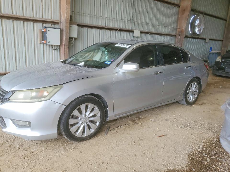 2015 Honda Accord მანქანა იყიდება აუქციონზე, vin: 1HGCR2F85FA105956, აუქციონის ნომერი: 53659276
