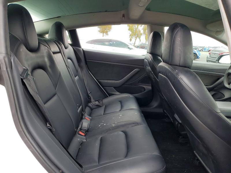 52367006 :رقم المزاد ، 5YJ3E1EA4MF874414 vin ، 2021 Tesla Model 3 مزاد بيع