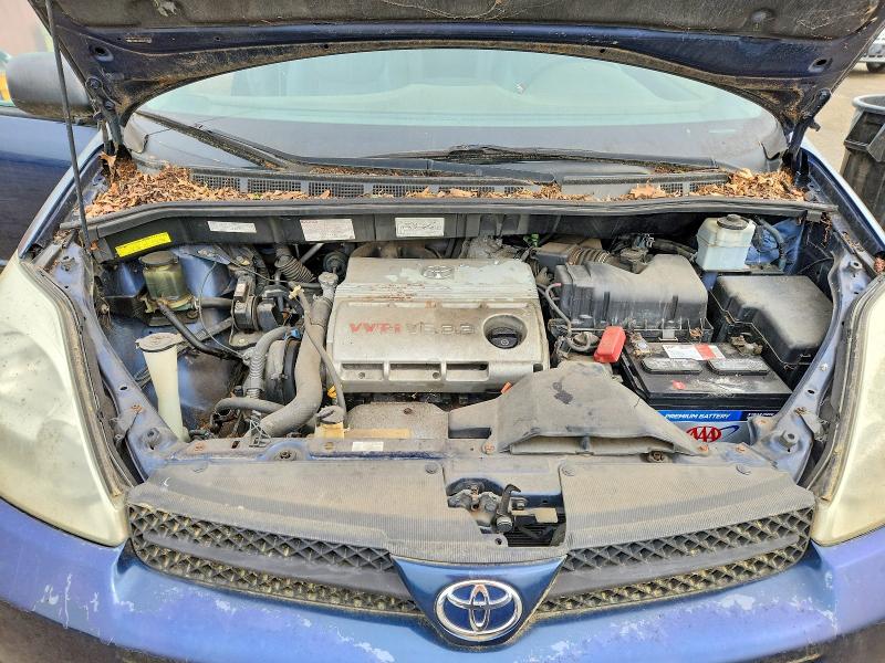 2005 Toyota Sienna მანქანა იყიდება აუქციონზე, vin: 5TDBA23C65S032589, აუქციონის ნომერი: 52454506