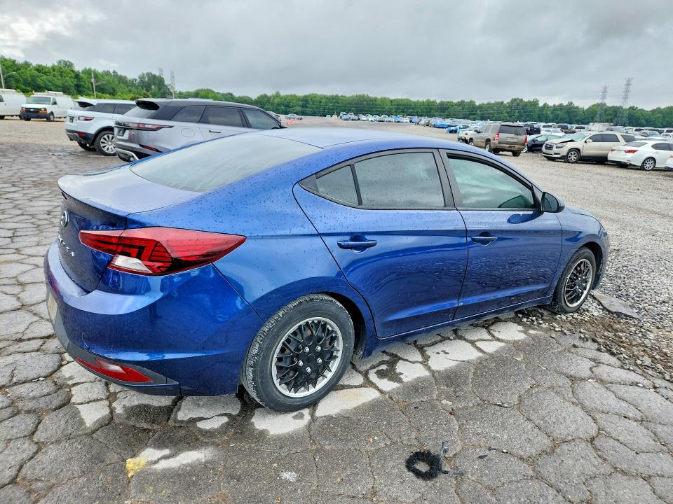 Продажа на аукционе авто 2020 Hyundai Elantra 4d, vin: 5NPD74LF6LH512213, номер лота: 55172096