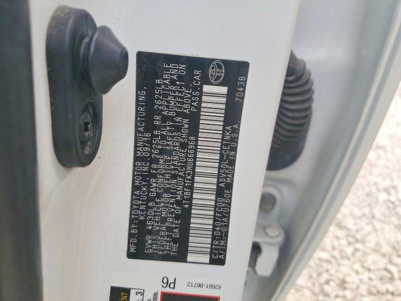 53523986 :رقم المزاد ، 4T1BF1FK3HU666968 vin ، 2017 Toyota Camry مزاد بيع