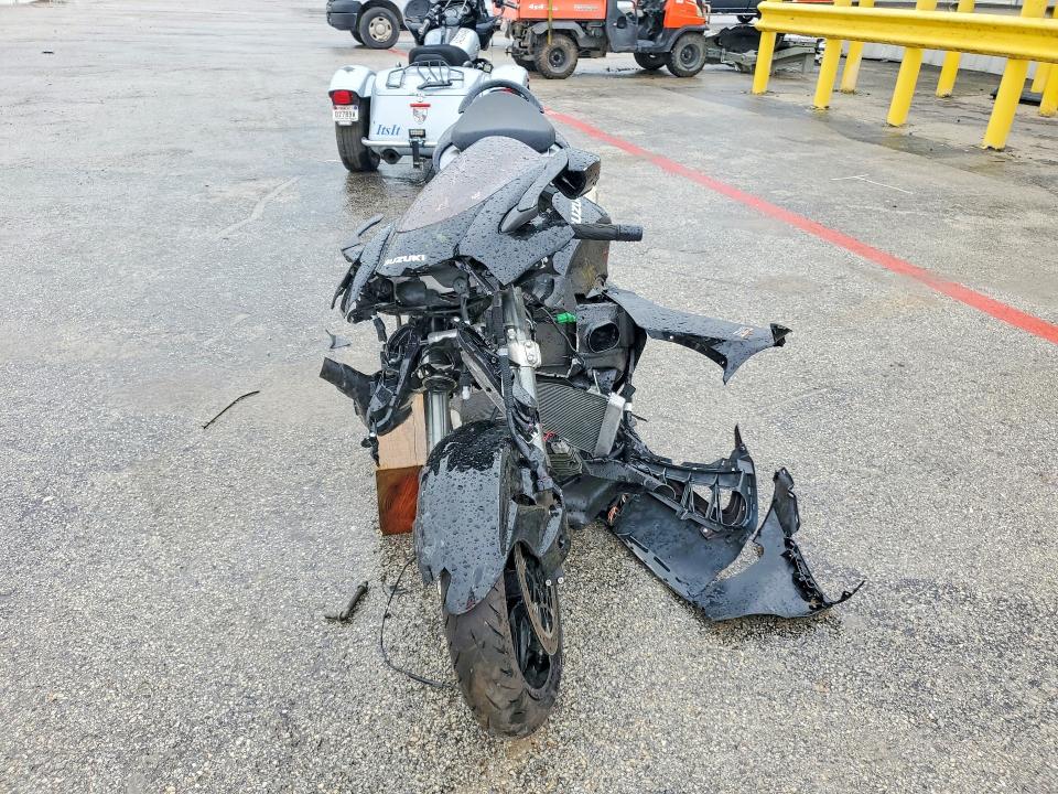 2026 Suzuki Gsx1300 მანქანა იყიდება აუქციონზე, vin: JS1EJ11B0T7100095, აუქციონის ნომერი: 53570286