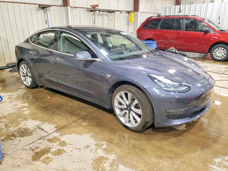 53705826 :رقم المزاد ، 5YJ3E1EB2LF733705 vin ، 2020 Tesla Model 3 مزاد بيع