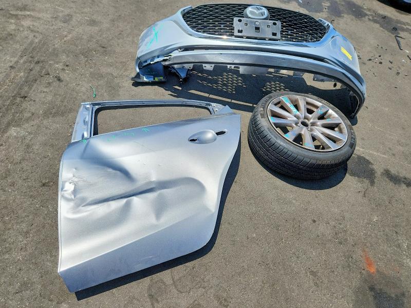 Продажа на аукционе авто 2020 Mazda 3, vin: 3MZBPACL6LM132243, номер лота: 51121806