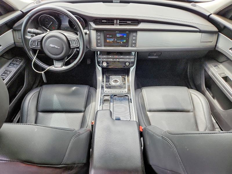 Продажа на аукционе авто 2017 Jaguar Xf, vin: SAJBD4BN0HCY47285, номер лота: 52250136