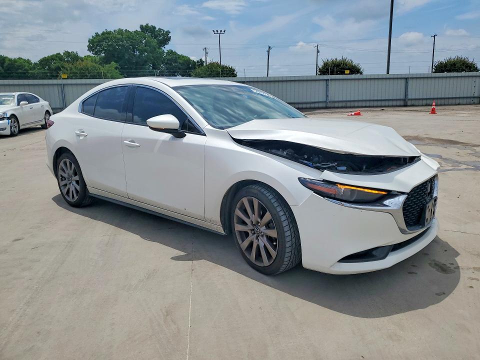 Продажа на аукционе авто 2021 Mazda 3, vin: JM1BPADL9M1319797, номер лота: 54854486