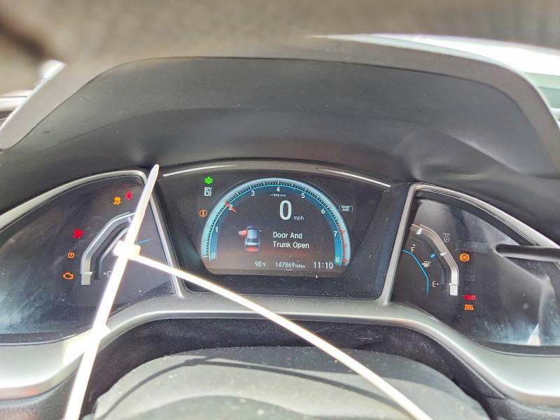 55216526 :رقم المزاد ، 19XFC2F72JE010961 vin ، 2018 Honda Civic مزاد بيع