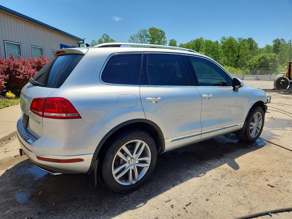 Aukcja sprzedaży 2015 Volkswagen Touareg, vin: WVGEP9BPXFD004943, numer aukcji: 52235056