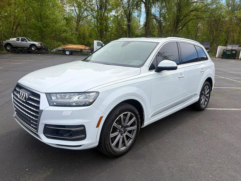 Продаж на аукціоні авто 2018 Audi Q7, vin: WA1VAAF79JD035539, номер лоту: 53451836