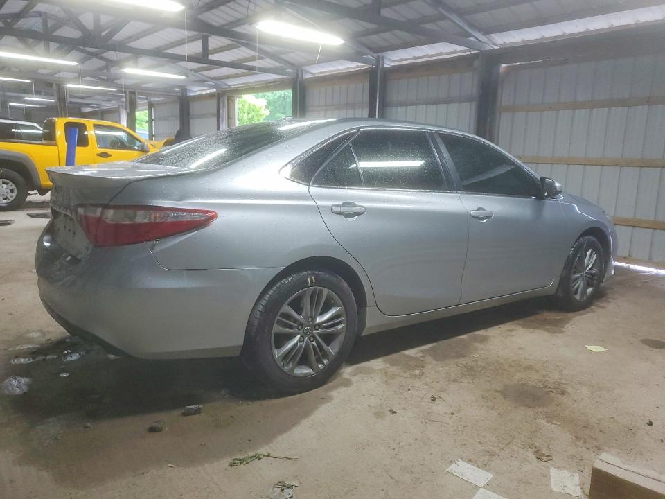 54309456 :رقم المزاد ، 4T1BF1FK4HU659432 vin ، 2017 Toyota Camry مزاد بيع