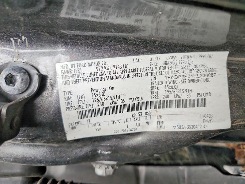 Продажа на аукционе авто 2017 Ford Focus, vin: 1FADP3E21HL230087, номер лота: 53992246