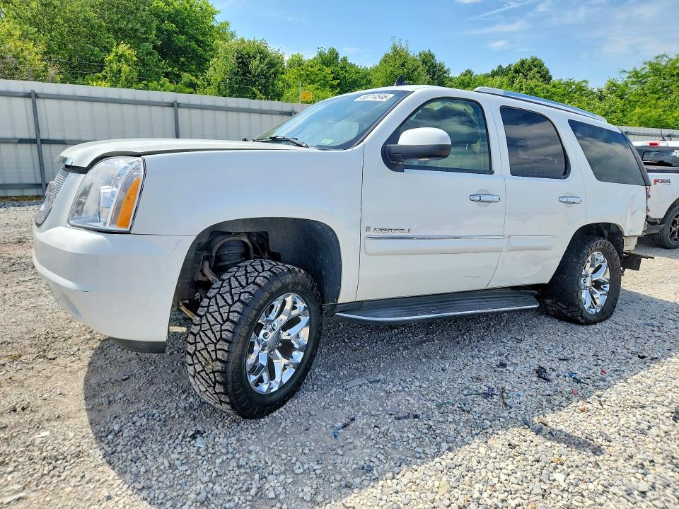 53714546 :رقم المزاد ، 1GKFK63828J132888 vin ، 2008 Gmc Yukon مزاد بيع