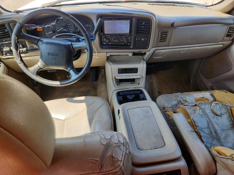 52325396 :رقم المزاد ، 1GKEC13Z12R255451 vin ، 2002 Gmc Yukon مزاد بيع