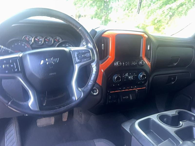 Продажа на аукционе авто 2020 Chevrolet Silverado, vin: 3GCUYEED9LG422061, номер лота: 52460826