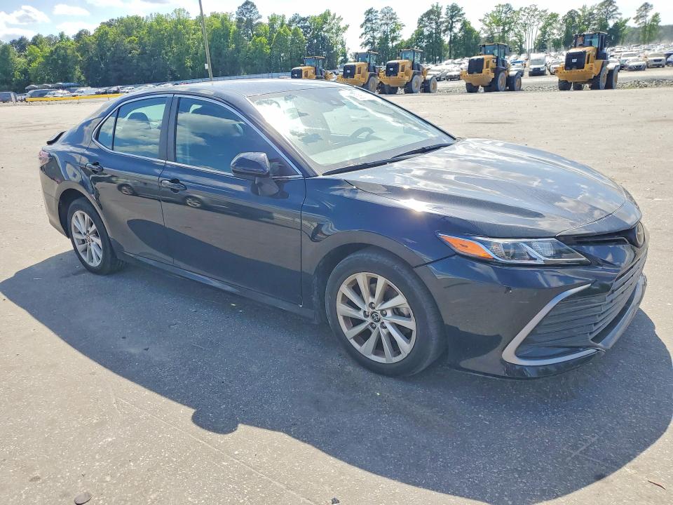Продажа на аукционе авто 2022 Toyota Camry, vin: 4T1C11AK8NU625502, номер лота: 53511016