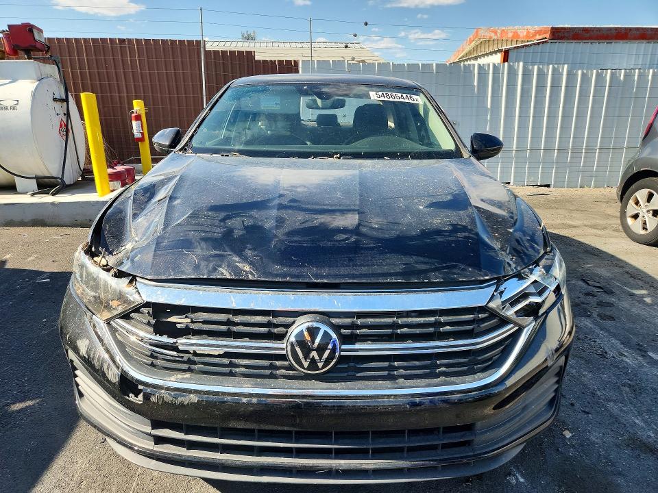 54865446 :رقم المزاد ، 3VW7M7BU0RM071945 vin ، 2024 Volkswagen Jetta مزاد بيع