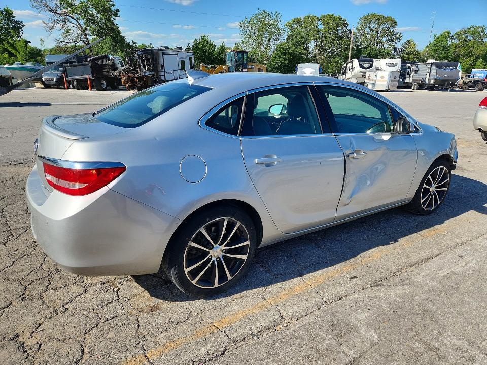 Продаж на аукціоні авто 2017 Buick Verano, vin: 1G4PR5SK1H4108319, номер лоту: 51304486