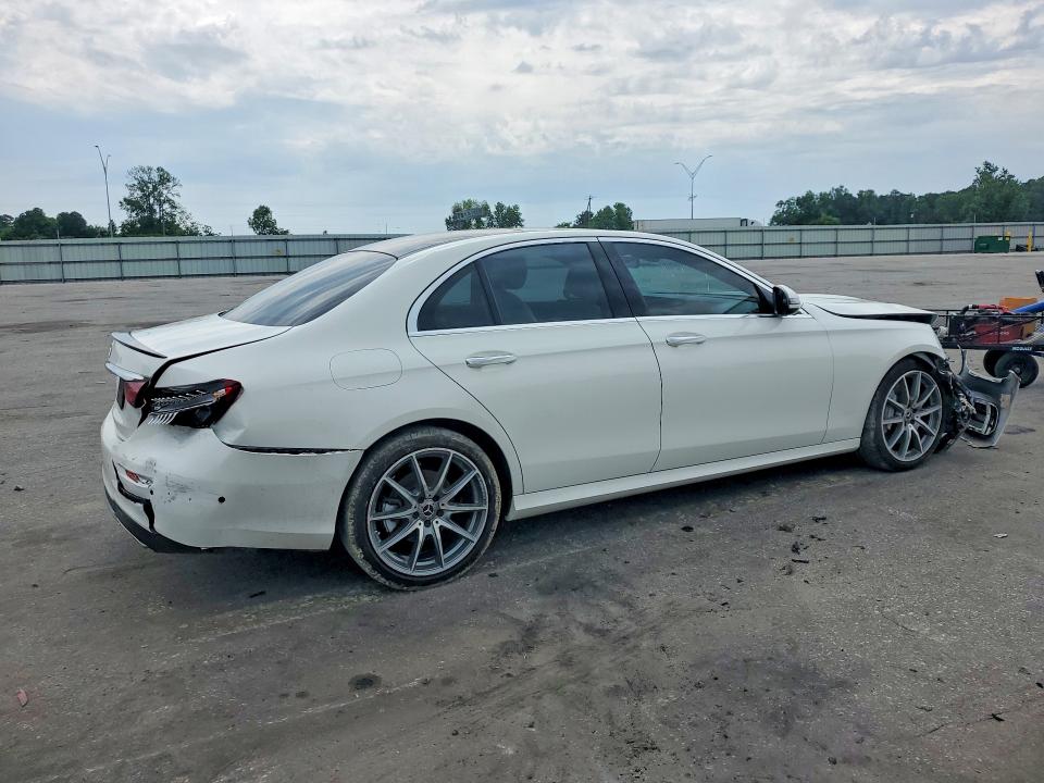 Продажа на аукционе авто 2022 Mercedes-benz E, vin: W1KZF8DB3NB098975, номер лота: 53044006