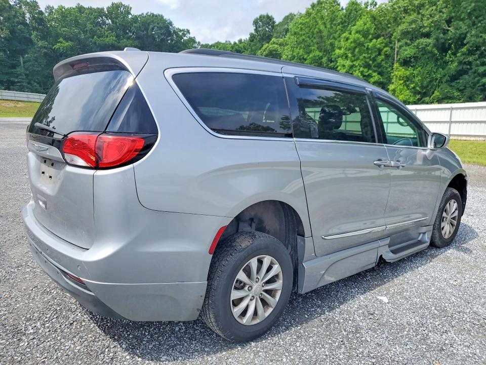 Продаж на аукціоні авто 2017 Chrysler Pacifica, vin: 2C4RC1BG5HR535650, номер лоту: 54713366
