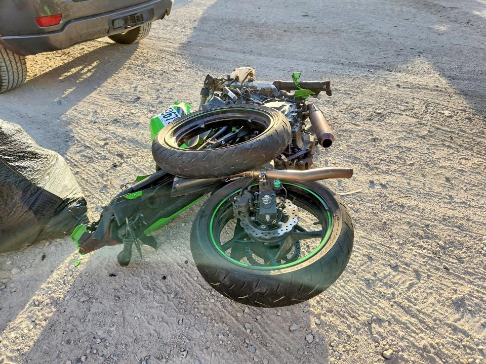 2020 Kawasaki Ex400 მანქანა იყიდება აუქციონზე, vin: JKAEXKH13LDA65414, აუქციონის ნომერი: 53526796