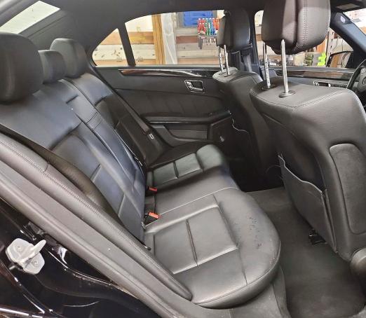 Auction sale of the 2010 Mercedes-benz E, vin: WDDHF8HB8AA134701, lot number: 52039136