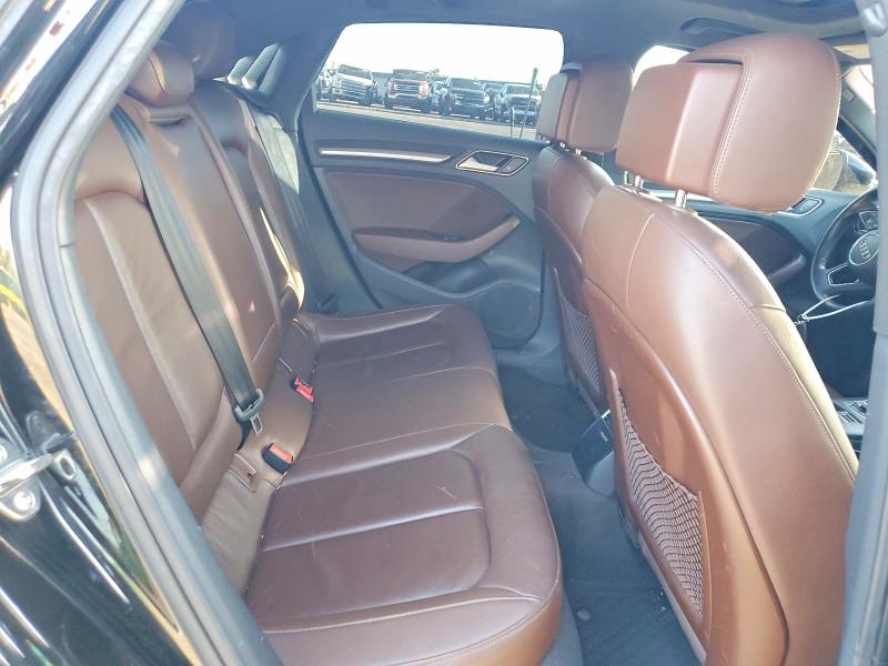 Продажа на аукционе авто 2018 Audi A3, vin: WAUAUGFF3J1045147, номер лота: 53519226