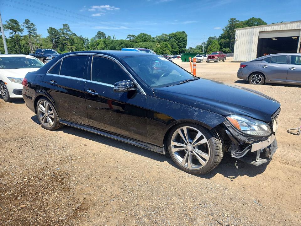 Продажа на аукционе авто 2016 Mercedes-benz E, vin: WDDHF5KB5GB291922, номер лота: 52220356