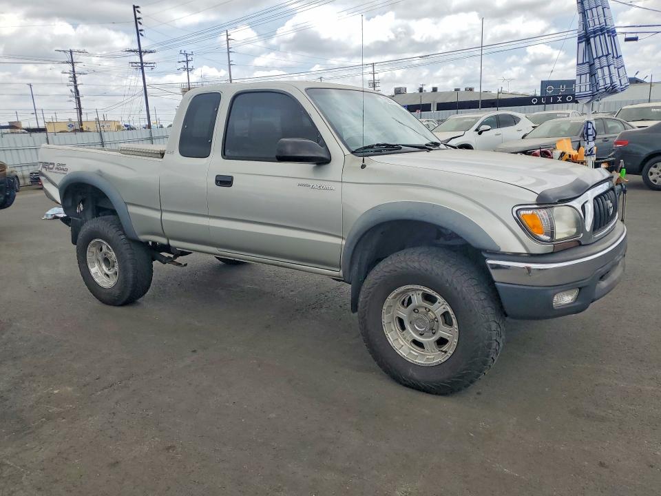 52965586 :رقم المزاد ، 5TESM92N31Z876217 vin ، 2001 Toyota Tacoma مزاد بيع