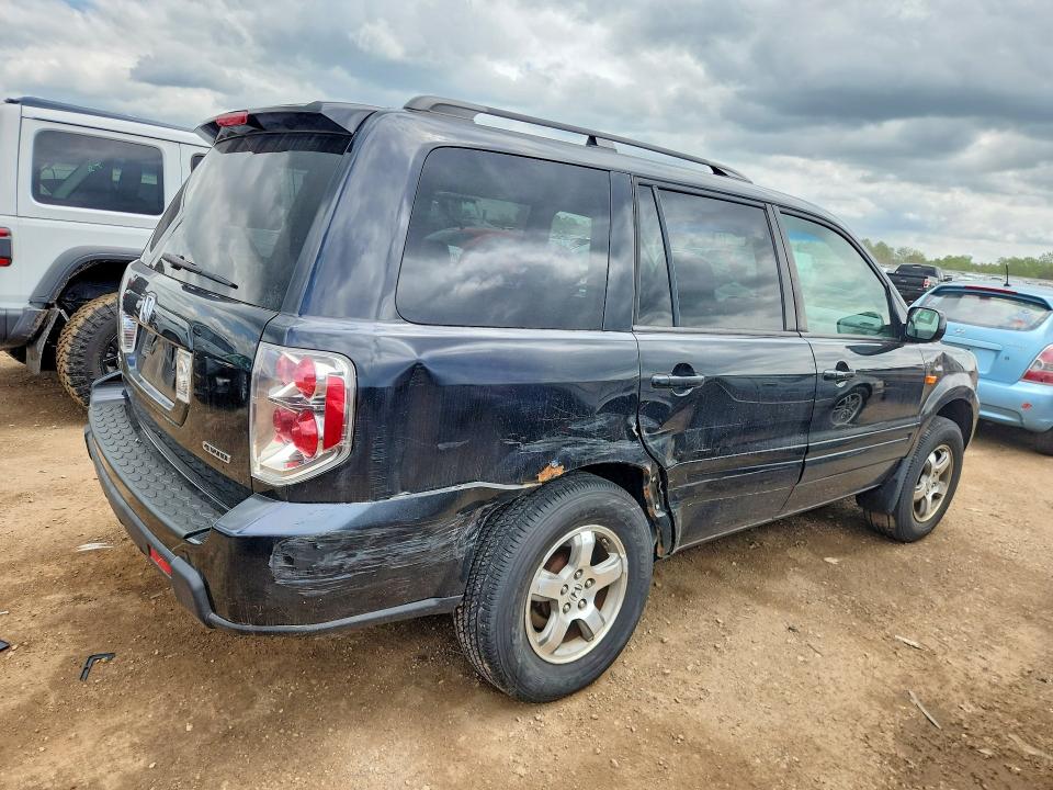 53566736 :رقم المزاد ، 5FNYF18616B011082 vin ، 2006 Honda Pilot مزاد بيع