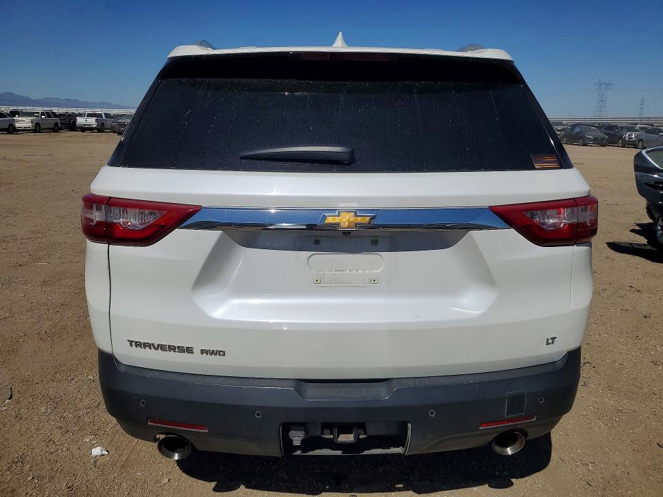 50947036 :رقم المزاد ، 1GNEVGKW6JJ123659 vin ، 2018 Chevrolet Traverse مزاد بيع