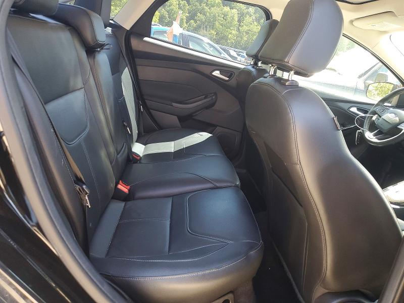 55335596 :رقم المزاد ، 1FADP3J22JL218459 vin ، 2018 Ford Focus مزاد بيع