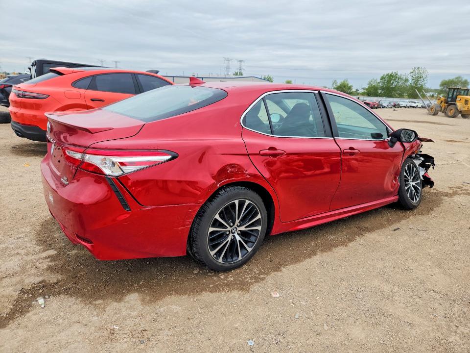 54650376 :رقم المزاد ، 4T1J31AK0LU011753 vin ، 2020 Toyota Camry مزاد بيع