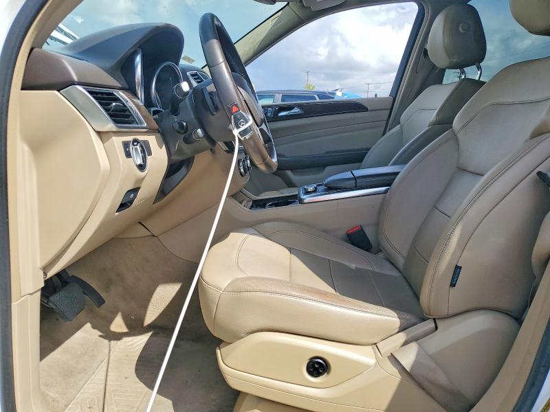 52396556 :رقم المزاد ، 4JGDA5JBXFA561672 vin ، 2015 Mercedes-benz Ml مزاد بيع