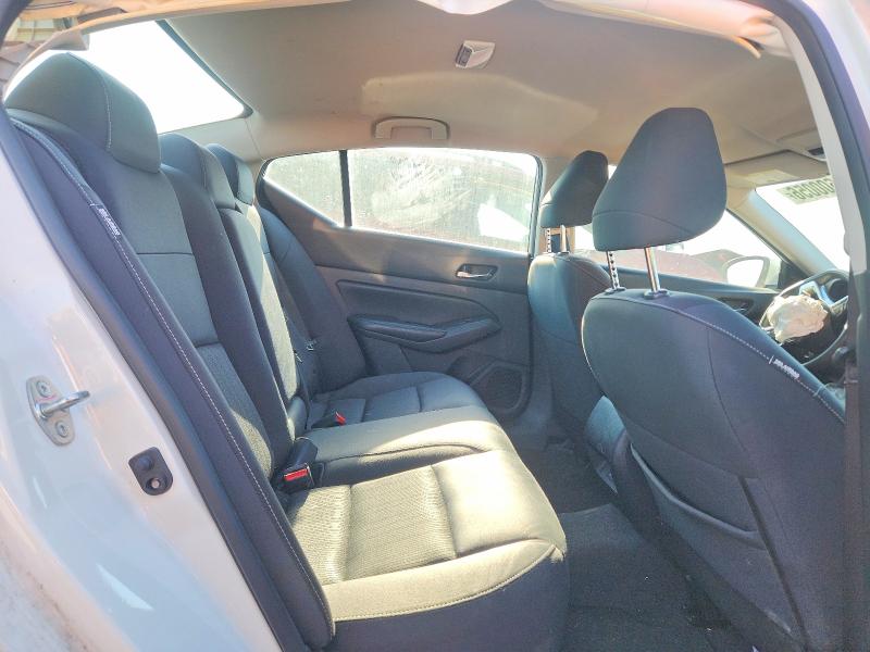 53600056 :رقم المزاد ، 1N4BL4DV4NN373491 vin ، 2022 Nissan Altima مزاد بيع