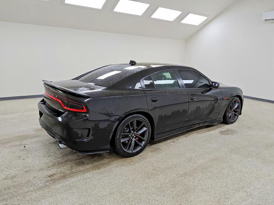 51538356 :رقم المزاد ، 2C3CDXEJ3FH770245 vin ، 2015 Dodge Charger مزاد بيع