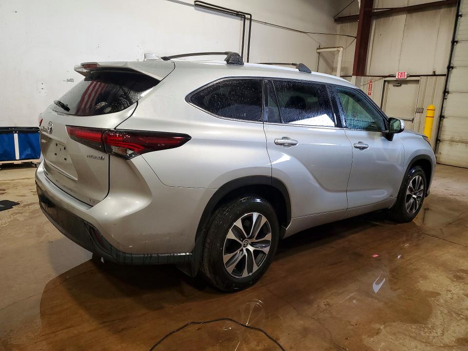 55275146 :رقم المزاد ، 5TDKBRCH6RS607815 vin ، 2024 Toyota Highlander Hybrid مزاد بيع