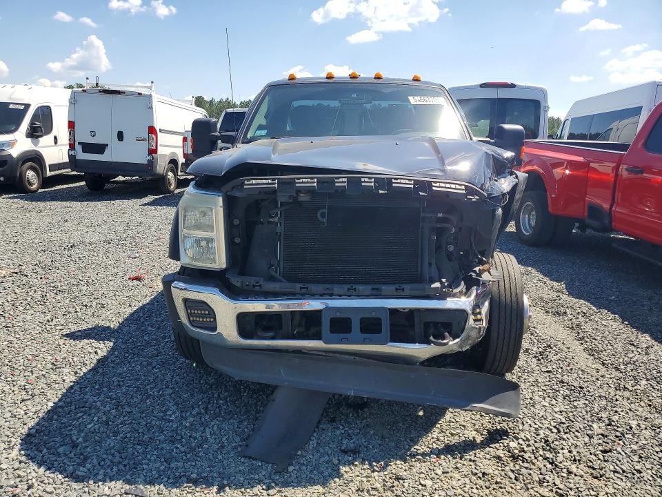 54663706 :رقم المزاد ، 1FD0X5GY2GEA53392 vin ، 2016 Ford F550 مزاد بيع