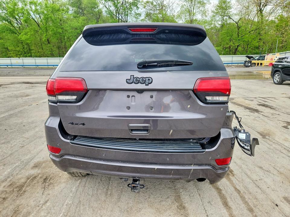 Продаж на аукціоні авто 2017 Jeep Grand Cherokee, vin: 1C4RJFAG9HC863411, номер лоту: 52682176