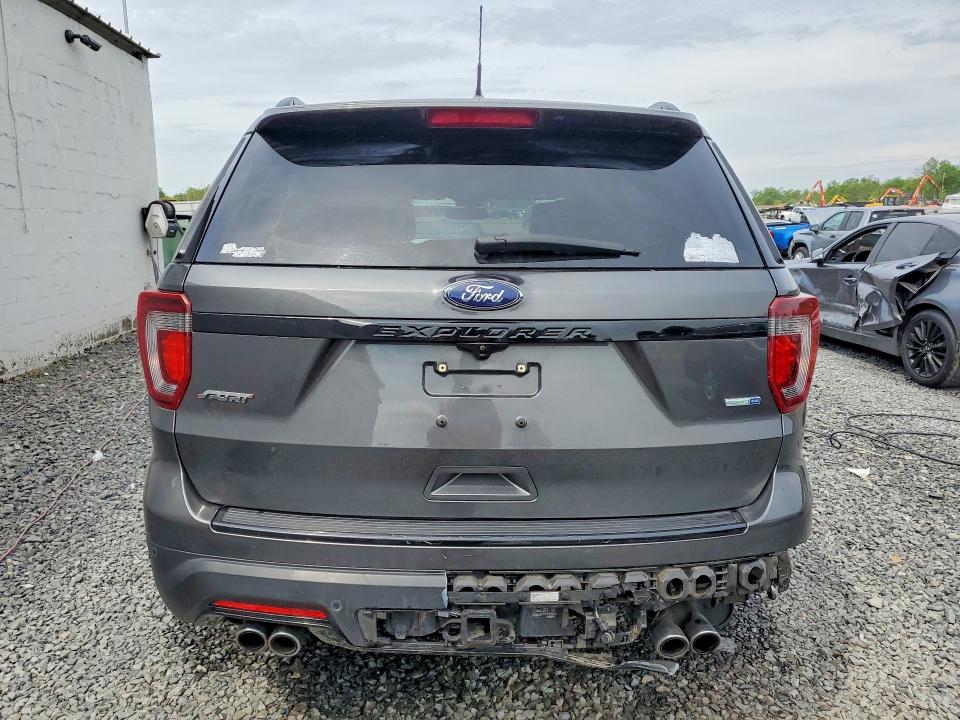 53325516 :رقم المزاد ، 1FM5K8GT1JGC50866 vin ، 2018 Ford Explorer مزاد بيع